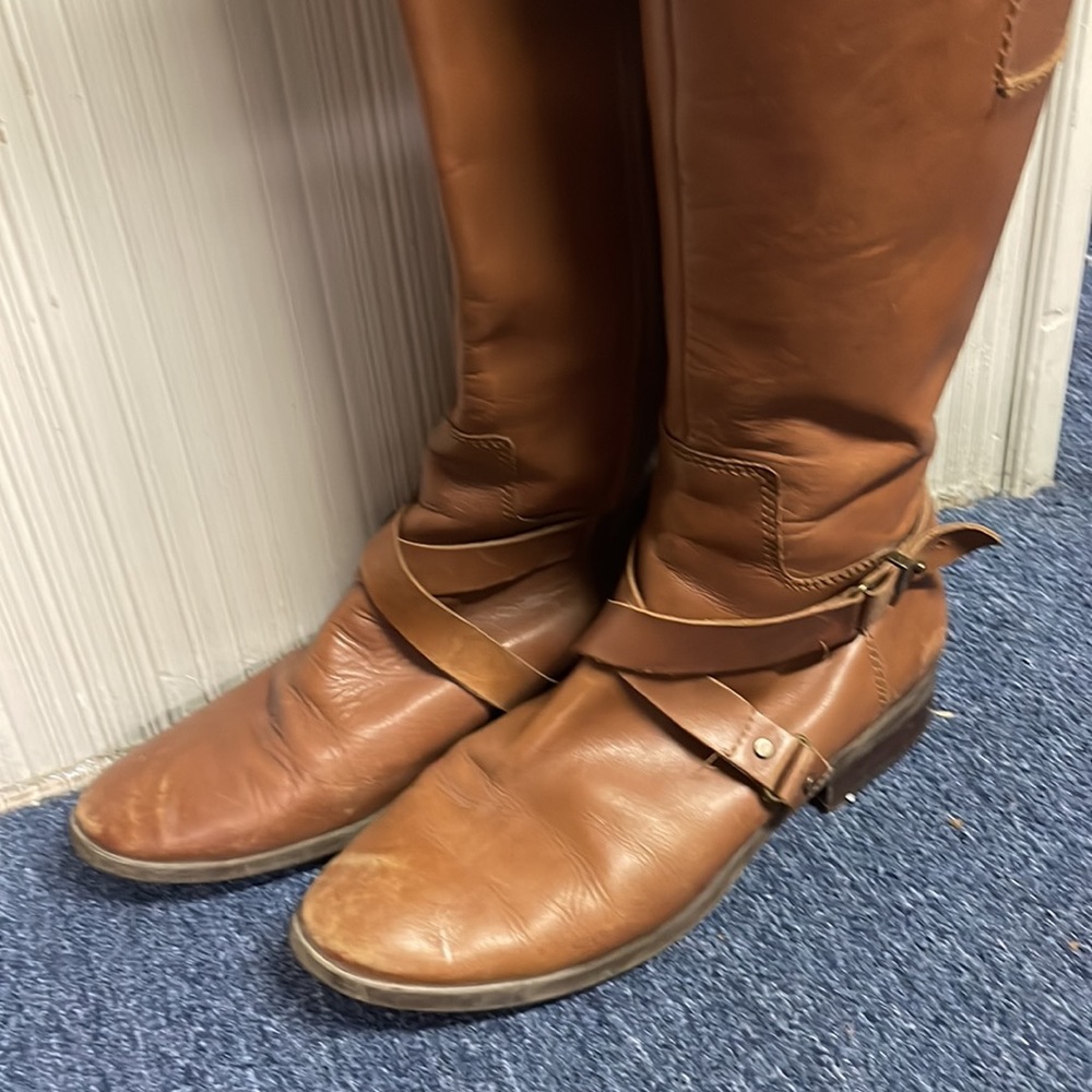 Leather tall boots - Picture 2 of 11